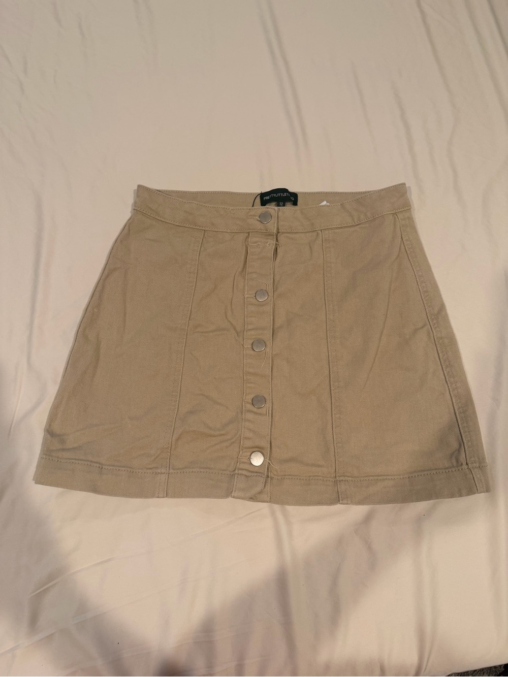 Pretty Little Thing size 12 Button-Front Tan Skirt